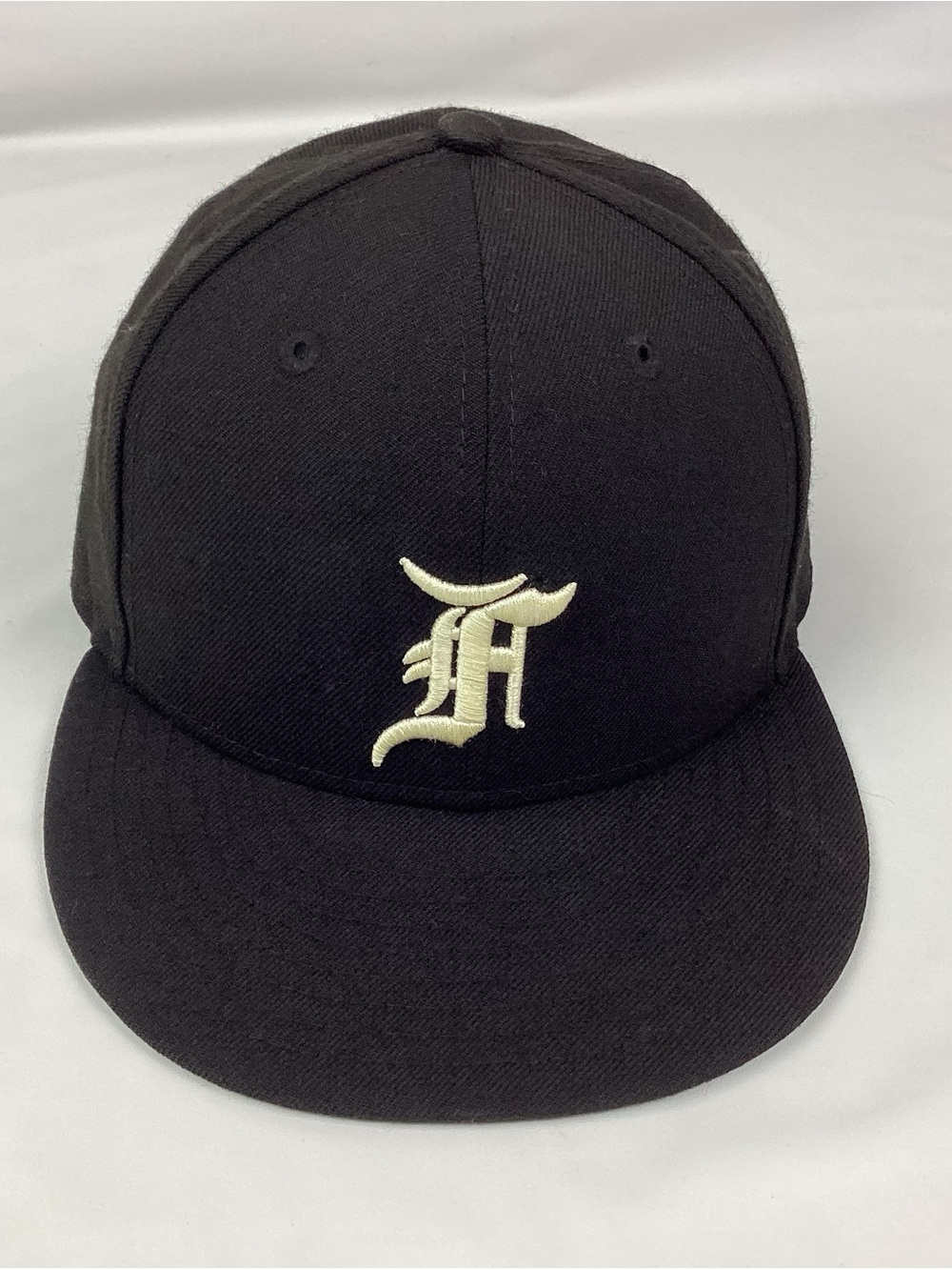 Essentials x New Era Fear of God Fitted Wool MLB hat in black. 7.5